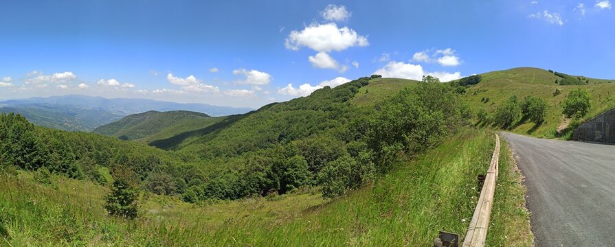 Italia, Toscana, la montagna del Pratomagno.