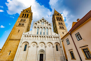Fototapeta na wymiar The main cathedral in Pecs, Hungary