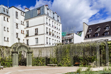 The Anne Frank garden, behind the Centre Georges Pompidou. Marais, Paris, France.
