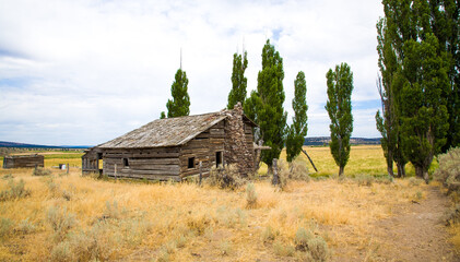 An abandoned homestead home near Paulina, Oregon