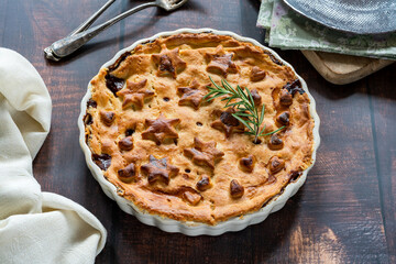 Steak, mushroom and ale pie