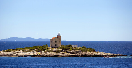 Fototapeta na wymiar church in the sea in croatia