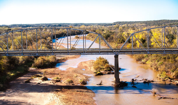 State highway crossing of the red river in Texas