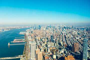 Naklejka premium Amazing panorama view on New York City skyline and Manhattan from the top observation platform