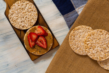 Rice cookies, with almond cream and strawberries