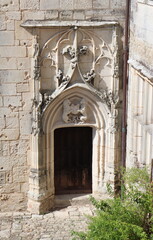 Charente-Maritime - Saint-Jean d'Angle - Château - Porte sculptée