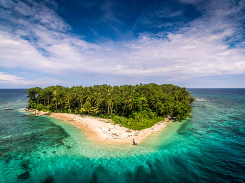 Tami Island , Papua New Guinea