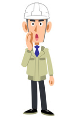 呼びかけるヘルメットを被った作業着の男性
