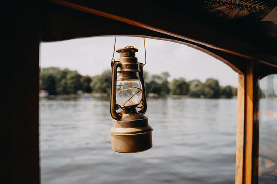 Fototapeta Sturmlaterne Petrollampe Gaslaterne, Gaslampe auf dem See