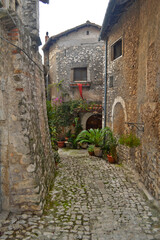 Fototapeta na wymiar A street in the medieval town of Sermoneta, in the Lazio region.