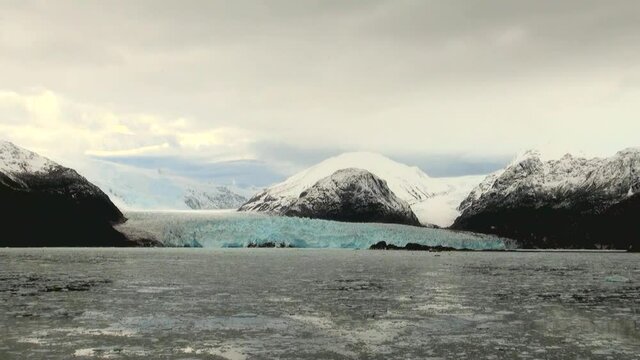 Chile - Amalia Glacier Landscape