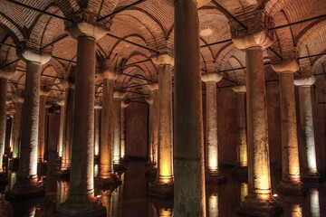 トルコ・イスタンブールの地下宮殿（バシリカ・シスタン）