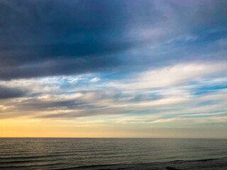 Naklejka na ściany i meble Sunset on the Baltic Sea