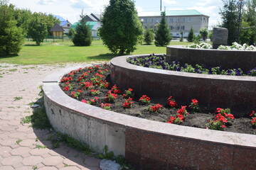 Fountain in the center of the district center in Golyshmanovo Tyumen region