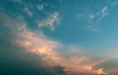 Obraz premium thunderclouds in the light of the evening sun