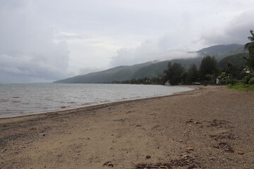 Plage à Tahiti, Polynésie française	