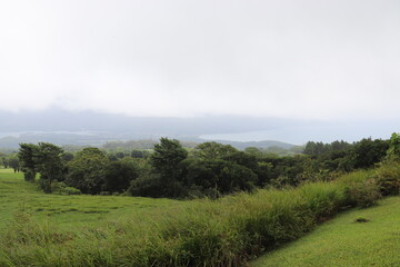 Forêt et montagne à Tahiti, Polynésie française	