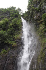 Les 3 cascades dans la jungle à Tahiti, Polynésie française