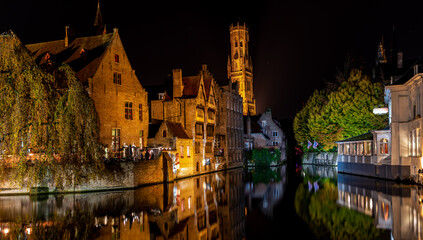 Fototapeta na wymiar Quay of the Rosary at Night, Brugge, Belgium. 