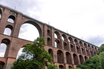 Obraz premium World largest railway viaduct named Goeltzschtalbruecke near Netzschkau town. Germany