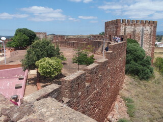 Blick von den Mauern der maurischen Burg von Silves Portugal
