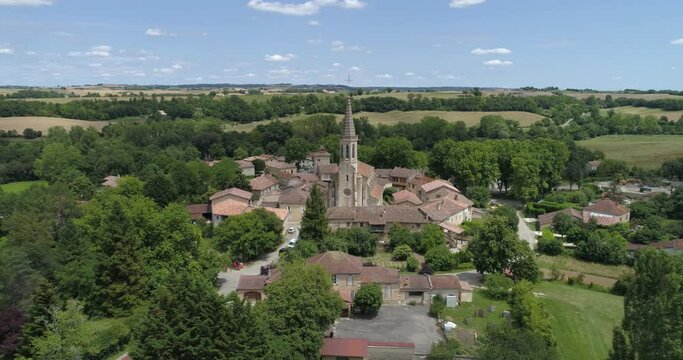 Sarrant aerial lateral travelling, Gers, labelled Les Plus Beaux Villages de France