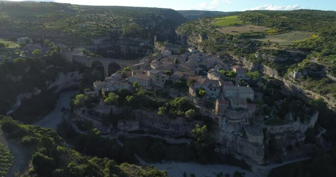Minerve aerial lateral travelling, H&eacute;rault, labelled Les Plus Beaux Villages de France