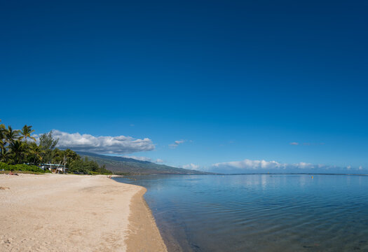 trou d'eau beach Reunion Island