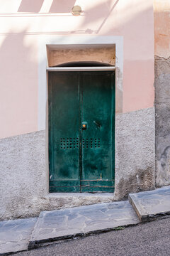 Rustic door in Italy