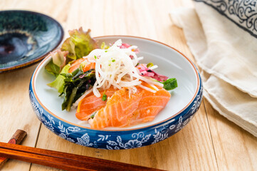 サーモンのカルパッチョ