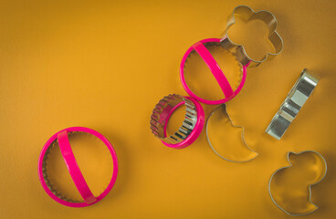 Gingerbread cookie cutter as background for text