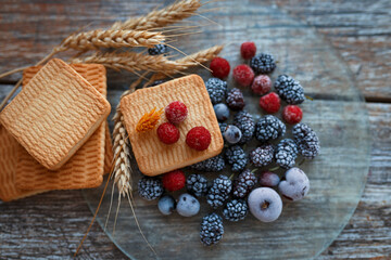 berries on a wooden table