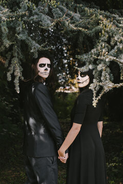 Halloween Couple in love