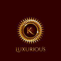 Fototapeta premium Luxury Golden letter K Circle Logo vector design
