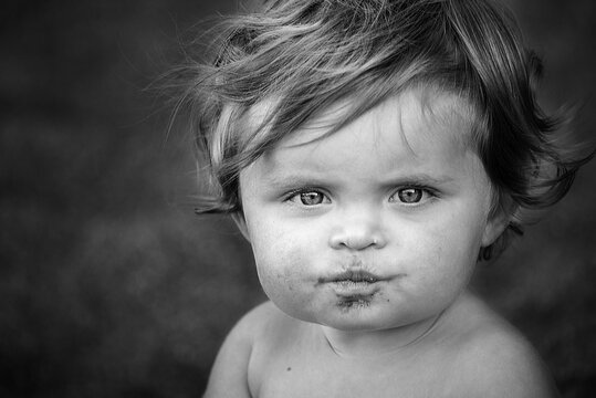 Ni&ntilde;a, beba, ojos lindos, ojos claros, mirada