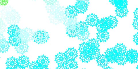 Light Blue, Green vector texture with bright snowflakes.