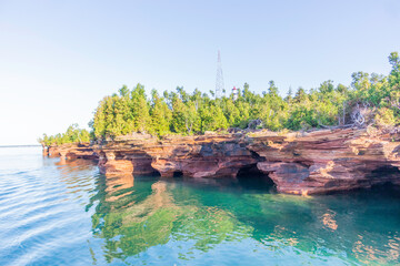Fototapeta na wymiar Beautiful Sea Caves on Devil's Island in the Apostle Islands National Lakeshore, Lake Superior, Wisconsin