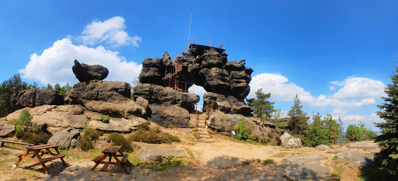 der Berg T&ouml;pfer  im Zittauer Gebirge - the mountain Toepfer in Zittau Mountains