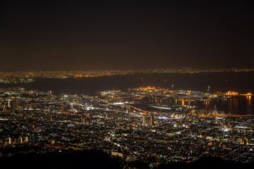 六甲、摩耶山の掬星台から見た神戸と大阪の夜景