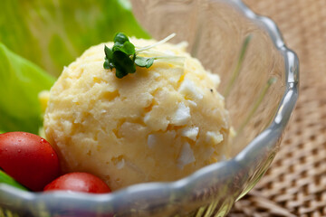 家庭で作ったポテトサラダ 