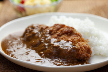 カツカレー