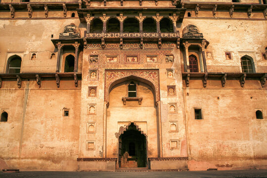View of Datia Palace. Also known as Bir Singh Palace or Bir Singh Dev Palace. Datia. Madhya Pradesh, India.
