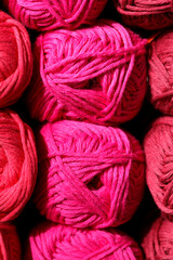 Pinkfarbene Wollknäuel, Wolle, Hintergrundbild