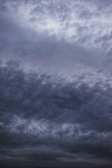 この雲の先に