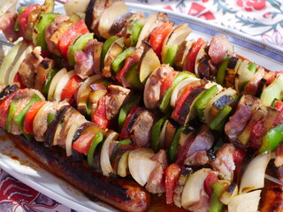 Brochettes Agneau Tomate Courgette Plat