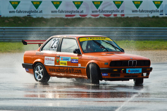 BMW 3er, Series E30