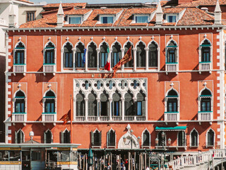 Fototapeta na wymiar A beautiful view of color buildings in Venice city at Italy.