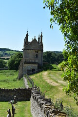 England, Gloucestershire, Cotswolds, Chipping Campden, houses and church