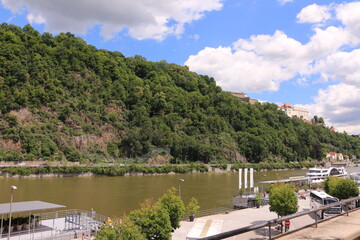 Blick von der Altstadt Passaus auf die Donau
