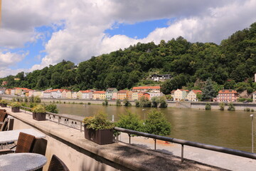 Blick von der Altstadt Passaus auf die Donau